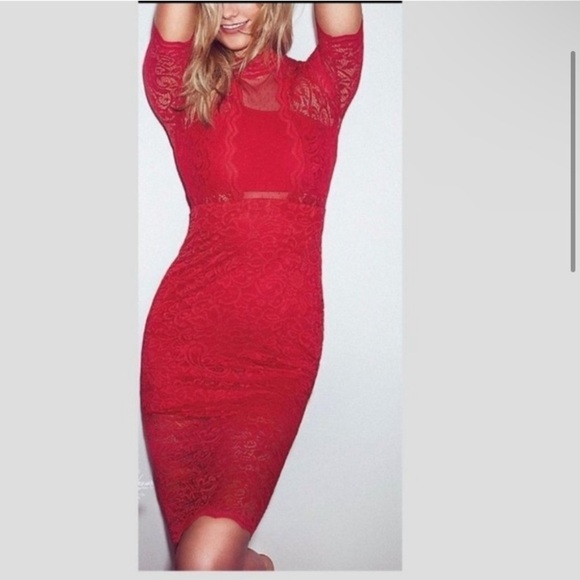 Elegant Red Lace Dress - Picture 2 of 10